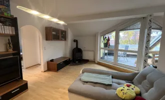 Gemütliche 4 Zimmer Dachgeschosswohnung