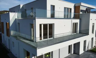 Exklusive Erstbezug-Wohnung mit Balkon und 2 Garagen - modernes Design und hochwertige Ausstattung