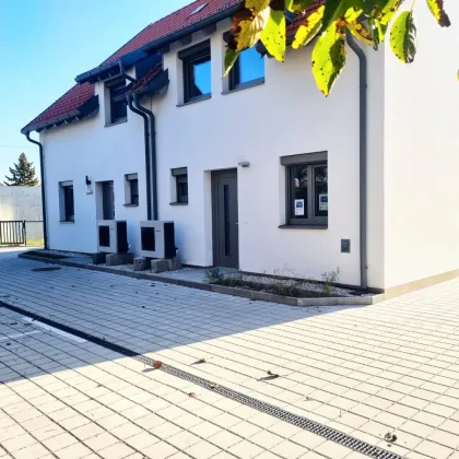 SMART HOME - Traumhaftes Familienhaus in Traiskirchen - 4 Zimmer mit Garten und Terrasse - 2 PKW Stellplätze - Erstbezug! - Bild 2