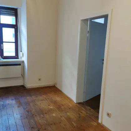 Zwei-Zimmer-Wohnung in guter Lage! Ideal für Student:Innen! - Bild 2