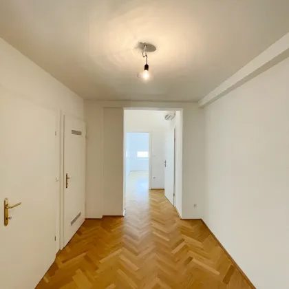 NEU - Moderne 3 Zimmer Dachgeschoßwohnung mit Terrasse im 12.Wiener Gemeindebezirk zu vermieten - Bild 2