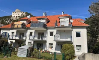 WUNDERSCHÖNE, GEPFLEGTE WOHNUNG MIT BALKON UND GARAGE