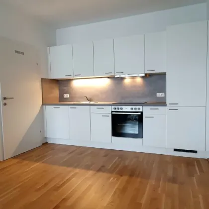 moderne Wohnung in Schlüßlberg Hauptstraße 22 Top 13 inkl. möblierte Küche und Tiefgarage - Bild 2