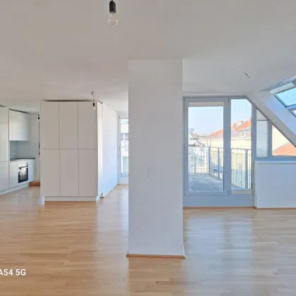 Modernes Terrassenappartement mit Aussicht - Bild 2