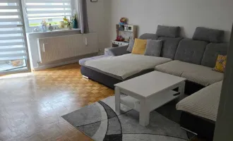 Möblierte 3 Zimmerwohnung mit Balkon!