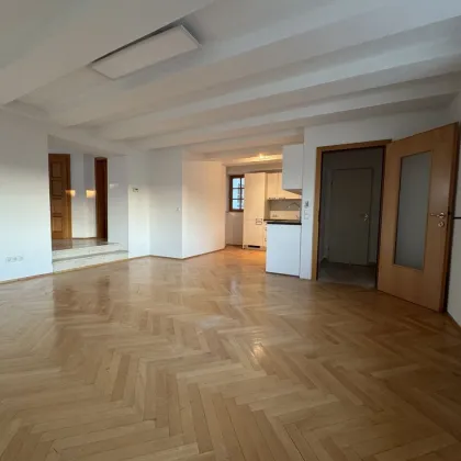 Provisionsfrei: Klimatisierte 109m² DG-Wohnung mit Einbauküche Nähe Augarten - 1020 Wien - Bild 3