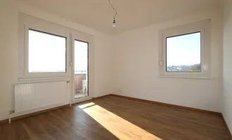 ERSTBEZUG NACH SANIERUNG - Traumhafte 3-Zimmer-Wohnung mit Balkon im 6. Liftstock