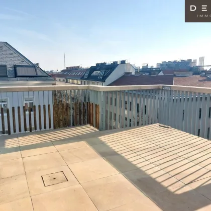 DAS DOMIZIL IHRER TRÄUME | DESIGNERWOHNUNG IM DACHGESCHOSS MIT PANORAMABLICK| 132 WFL. 3 ZIMMER, 105m² TERRASSE, POOL,DAMPFBAD - Bild 3