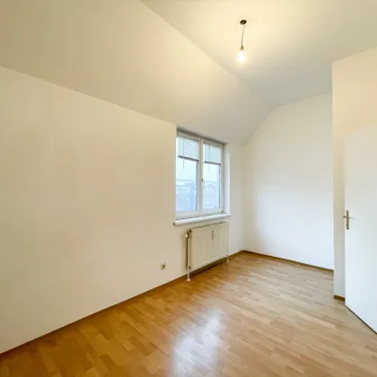 Heimliche 2-Zimmerwohnung mit Terrasse und Personenaufzug in 1170 Wien zu vermieten - Bild 3