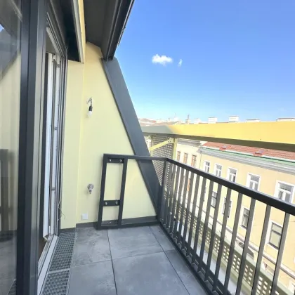 Herrliche Dachwohnung mit kleiner Terrasse im Erstbezug - 1180 Wien! - Bild 3