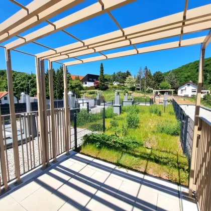 Geniale Neubauwohnung mit WOW-Effekt! Riesiger Balkon und Terrasse + Privater Dachgarten + Grün wohin das Auge reicht + Luftwärmepumpe! - Bild 3