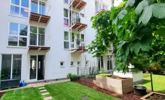 Nochmals reduziert! Blick ins Grüne + Absolute Hofruhelage! Frisch sanierte Kleinwohnung mit hofseitigem Balkon! Tolle Infrastruktur + Garagenplatz im Haus! Jetzt zugreifen!