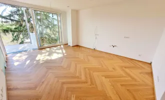 MUST HAVE für Familien! Großer Balkon + Lift direkt in die Wohnung + 4,5 Zimmer + Erdwärme + Höchste Qualität + Perfekte Raumaufteilung + Viel Privatsphäre + Blick uns Grüne!