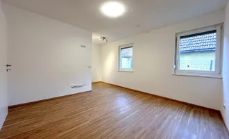 ++ NEU ++ 4 Zimmer mit Terrasse u. Garten (WG geeignet inkl. voller Möblierung!)