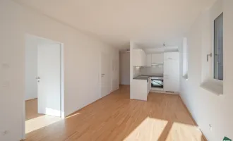 Ruhelage: Moderne 2-Zimmer-Wohnung mit Terrasse nahe Donau