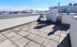 TERRASSENHIT, FERNBLICK, unbefristete 84 m2 Dachgeschoß mit 64 m2 Terrasse, Wohnküche, 2 Zimmer, Wannenbad, Parketten, Holbeingasse